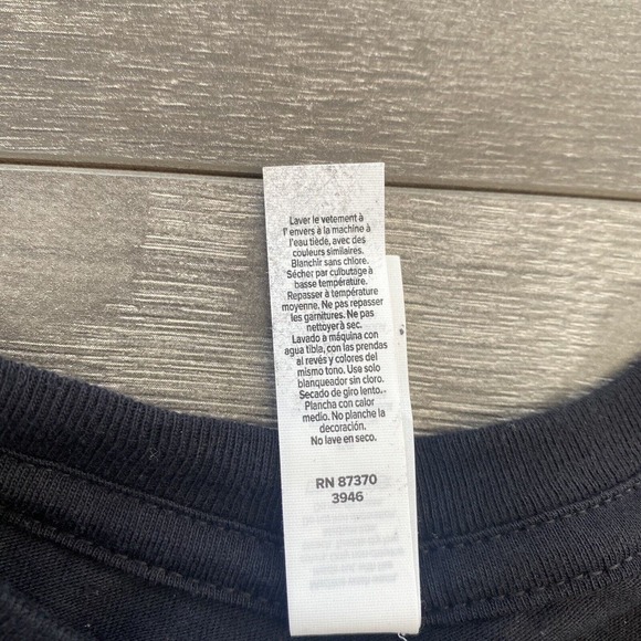 Halestorm 2019 Tour T Shirt Black Canvas Neon Wolf Adult XL Short Sleeve - Picture 4 of 7